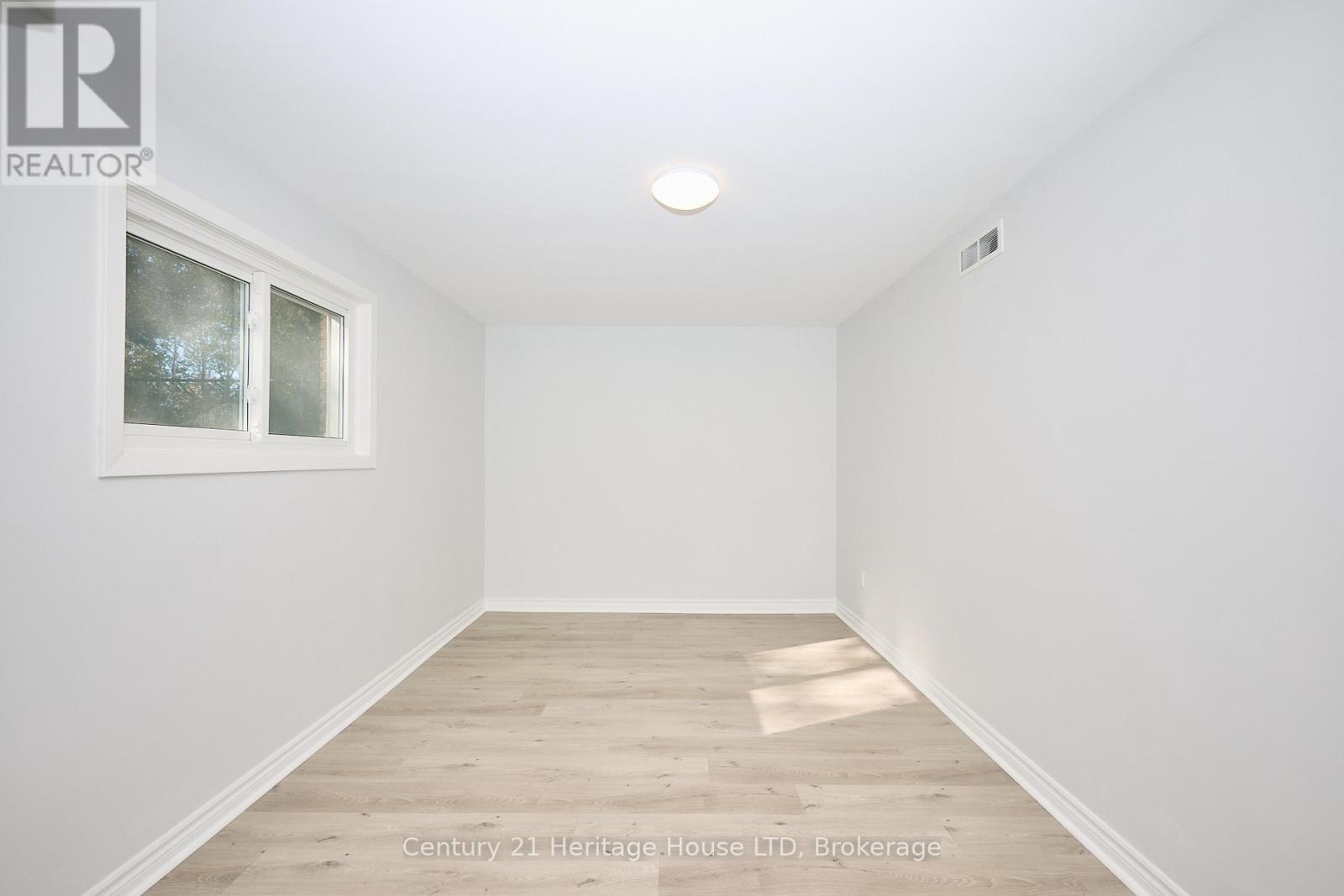 148 Champlain Drive, Fort Erie, Ontario  L2A 1Z8 - Photo 20 - X12513452