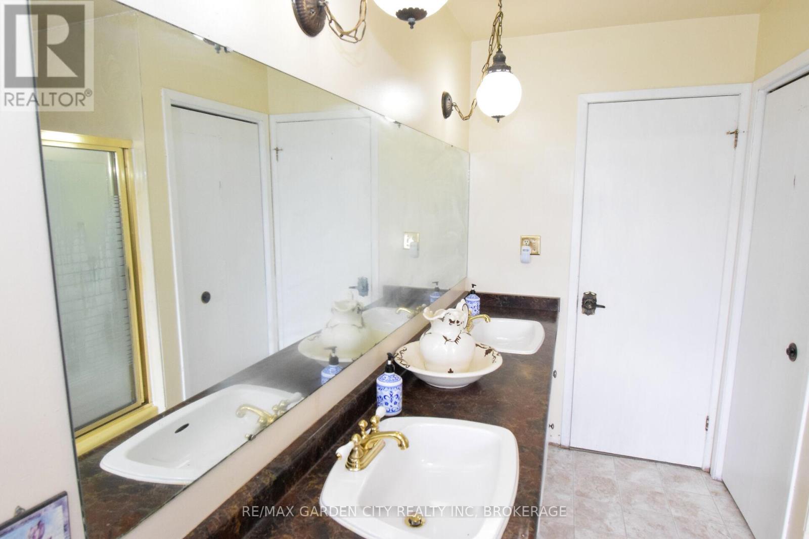 9735 Carl Road, Niagara Falls, Ontario  L0S 1K0 - Photo 28 - X12516390