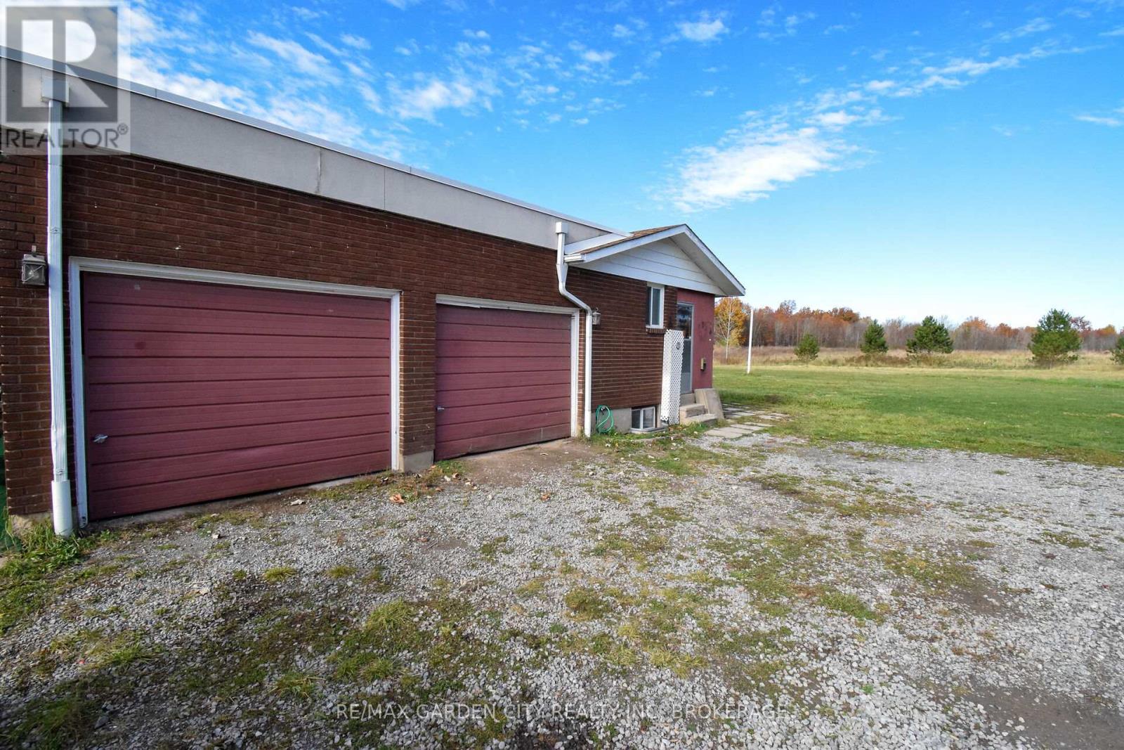 9735 Carl Road, Niagara Falls, Ontario  L0S 1K0 - Photo 31 - X12516390