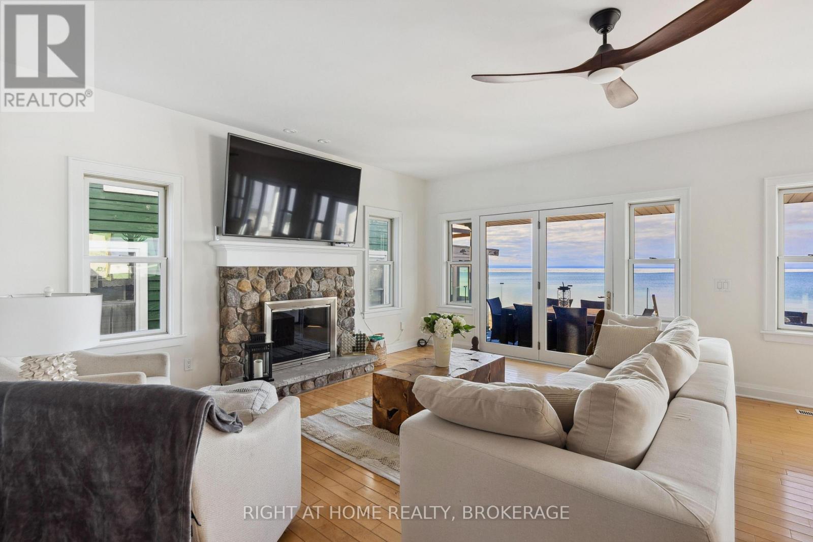 4347 Erie Road, Fort Erie, Ontario  L0S 1B0 - Photo 8 - X12516570