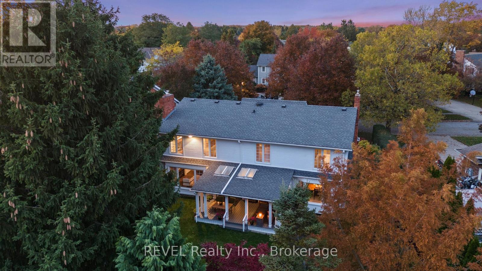 36 Confederation Drive, Niagara-On-The-Lake, Ontario  L0S 1J0 - Photo 3 - X12516942