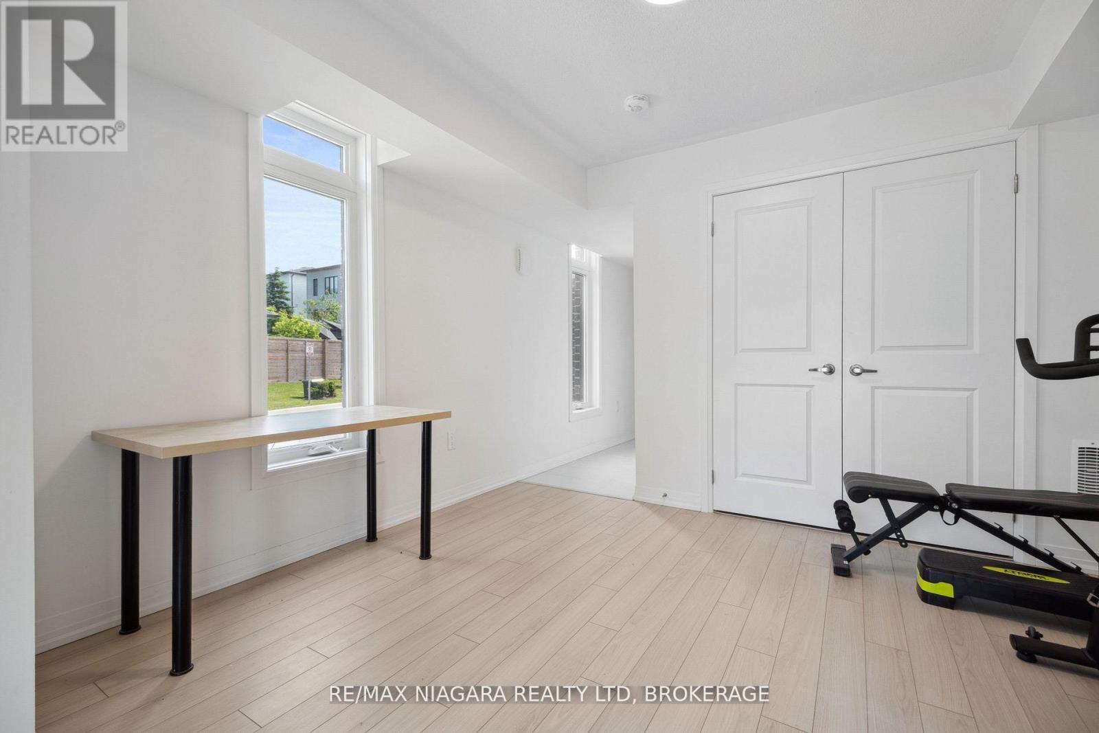 2 Sidney Rose Common N, St. Catharines, Ontario  L2T 0B3 - Photo 4 - X12517380