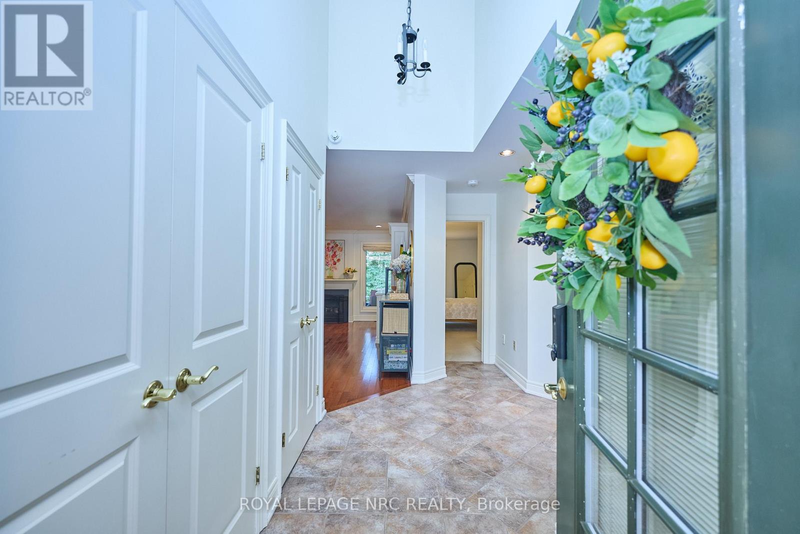 330 John Street W, Niagara-On-The-Lake, Ontario  L0S 1J0 - Photo 11 - X12517464