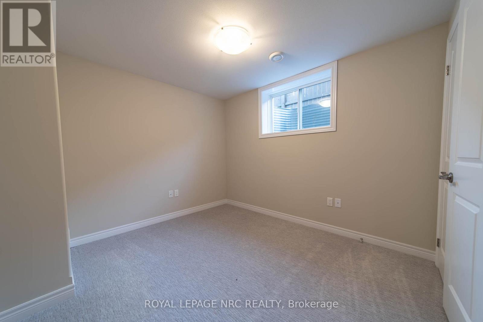 1217 Uppers Lane, Thorold, Ontario  L0S 1A0 - Photo 22 - X12517480