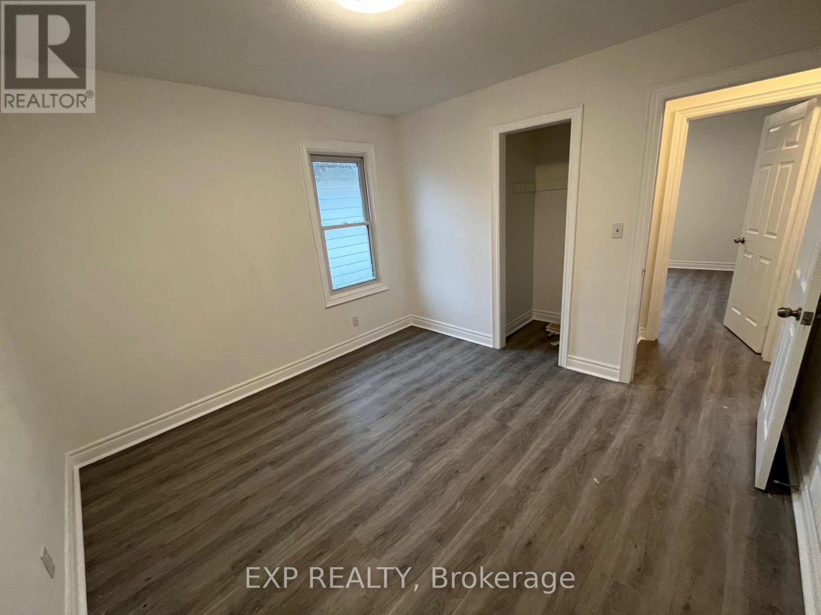 5051 Huron Street, Niagara Falls, Ontario  L2E 2J8 - Photo 9 - X12518114