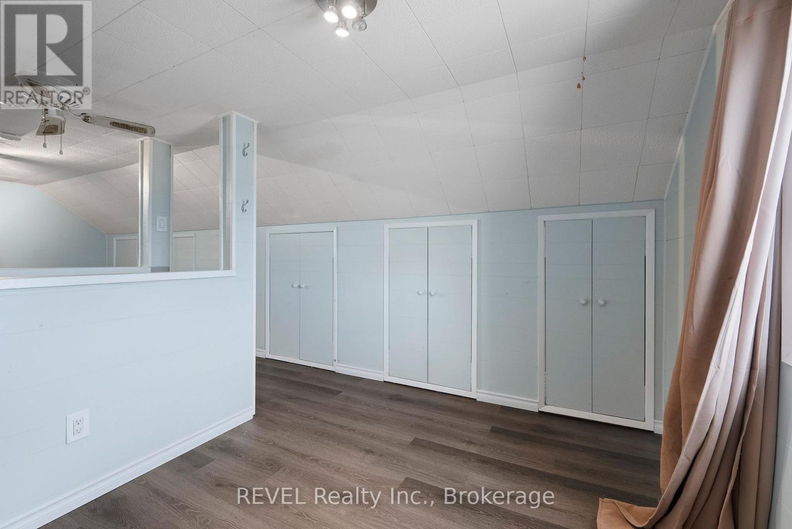 229 Morton Street, Thorold, Ontario  L2V 1C8 - Photo 38 - X12518316