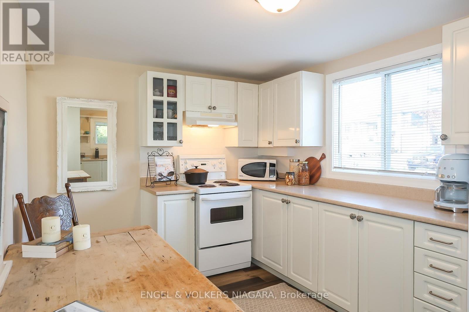 41 Andrew Crescent, Goderich, Ontario  N7A 3X8 - Photo 8 - X12520406