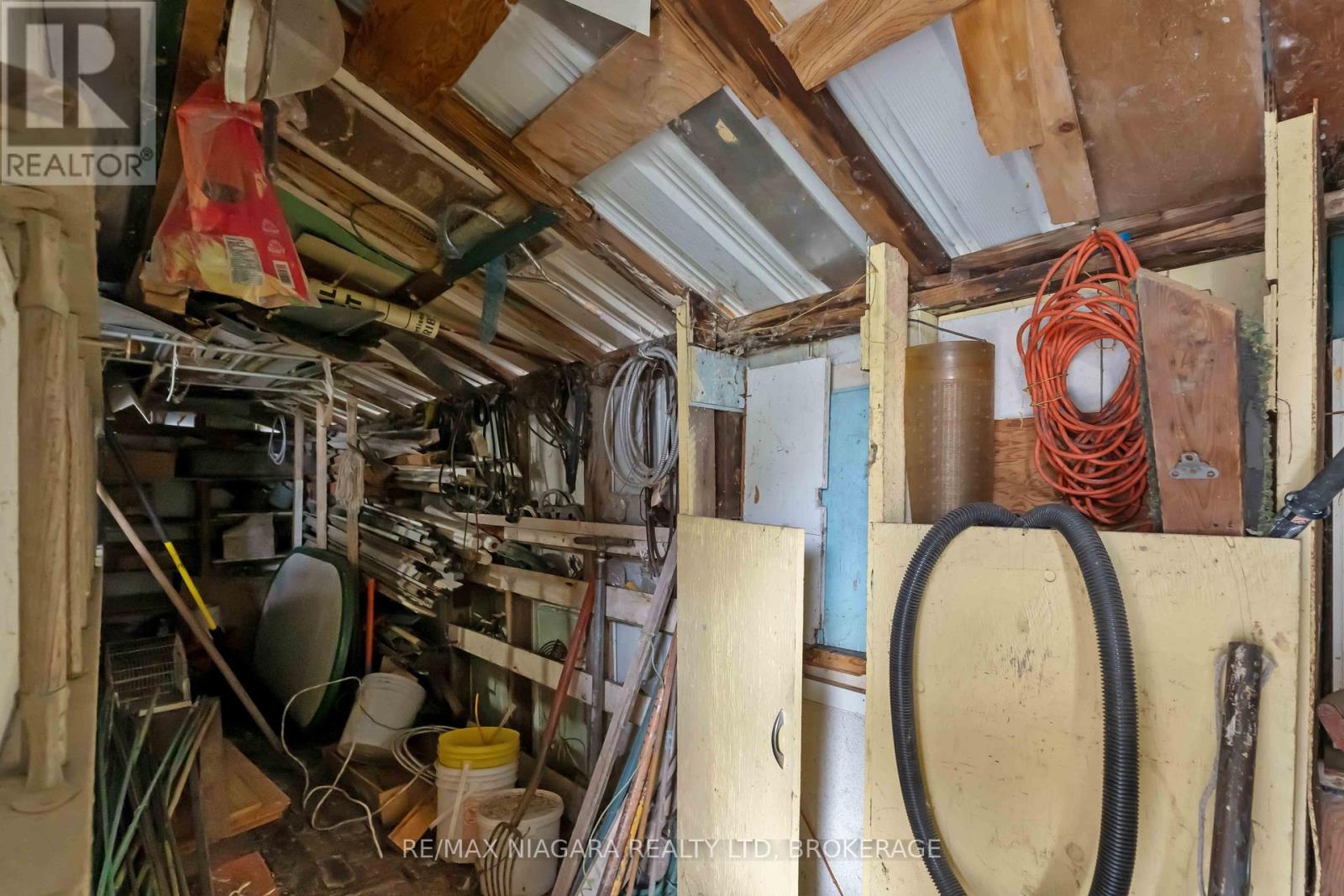 506 Harriet Street, Welland, Ontario  L3B 2J1 - Photo 38 - X12520424