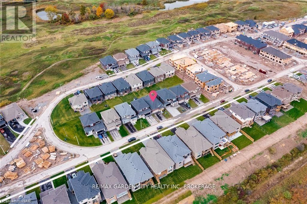 221 Shoreview Drive, Welland, Ontario  L3B 0H3 - Photo 13 - X12520808