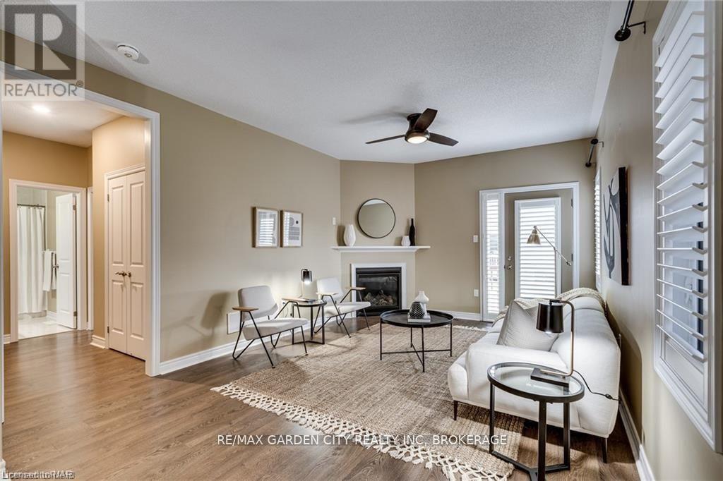 221 Shoreview Drive, Welland, Ontario  L3B 0H3 - Photo 3 - X12520808