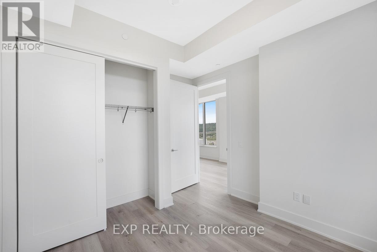 1802 - 385 Winston Road, Grimsby, Ontario  L3M 4E8 - Photo 12 - X12522716