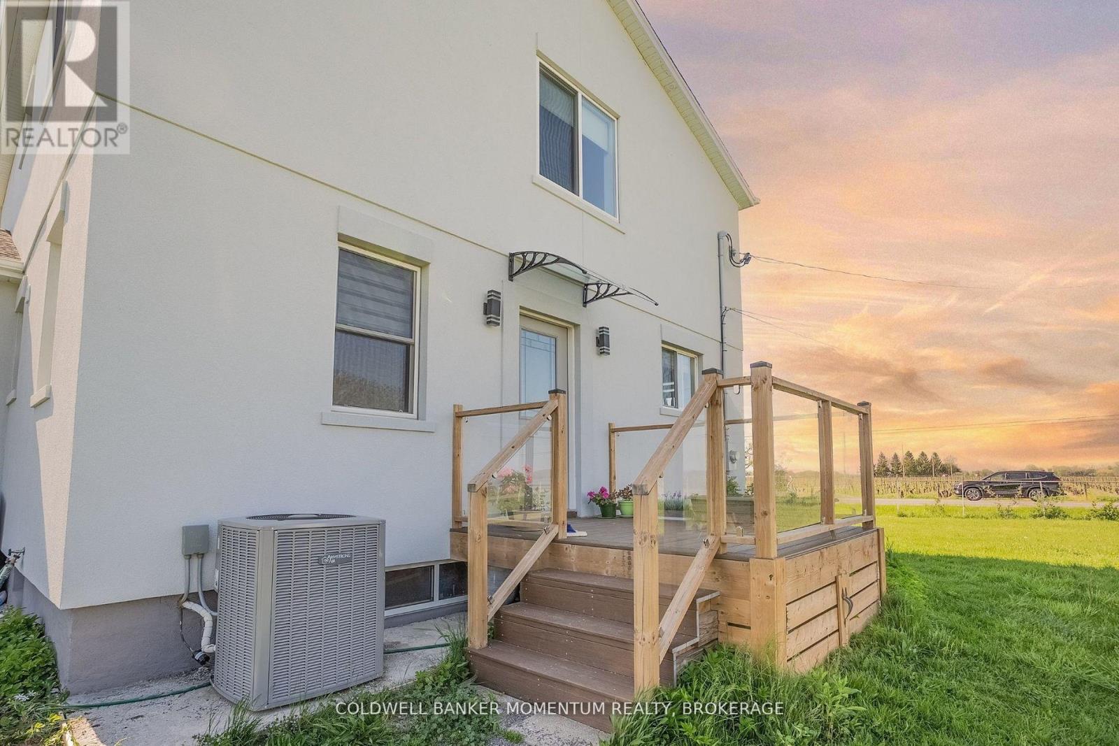 165 East West Line, Niagara-On-The-Lake, Ontario  L0S 1J0 - Photo 37 - X12523684