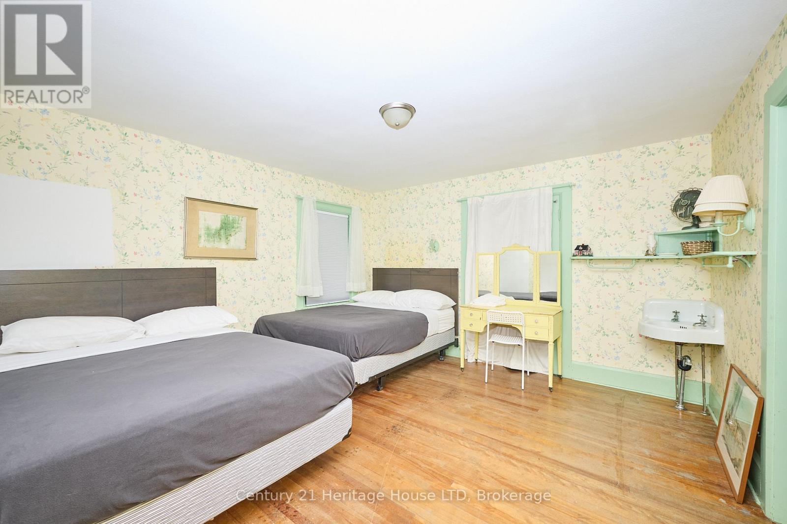 1033 Firelane 1 Road, Port Colborne, Ontario  L3K 5V3 - Photo 27 - X12523836