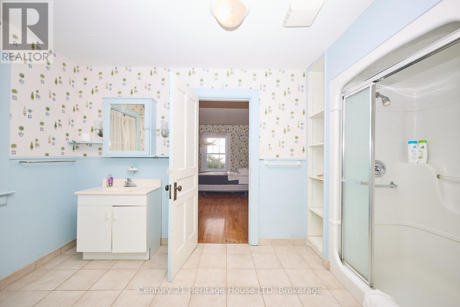 1033 Firelane 1 Road, Port Colborne, Ontario  L3K 5V3 - Photo 28 - X12523836