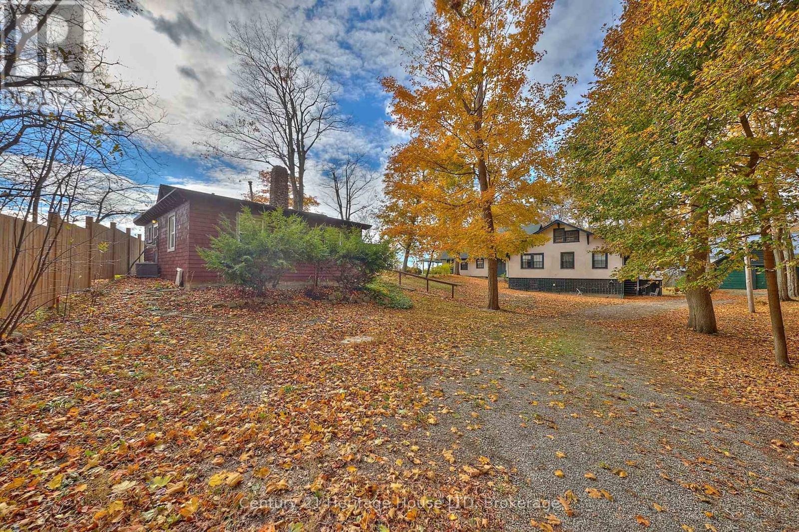 1033 Firelane 1 Road, Port Colborne, Ontario  L3K 5V3 - Photo 4 - X12523836