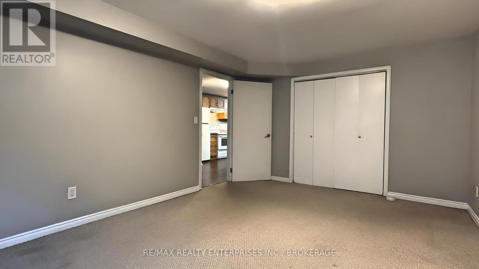 22 Ravine Road, St. Catharines, Ontario  L2P 3A7 - Photo 22 - X12524210