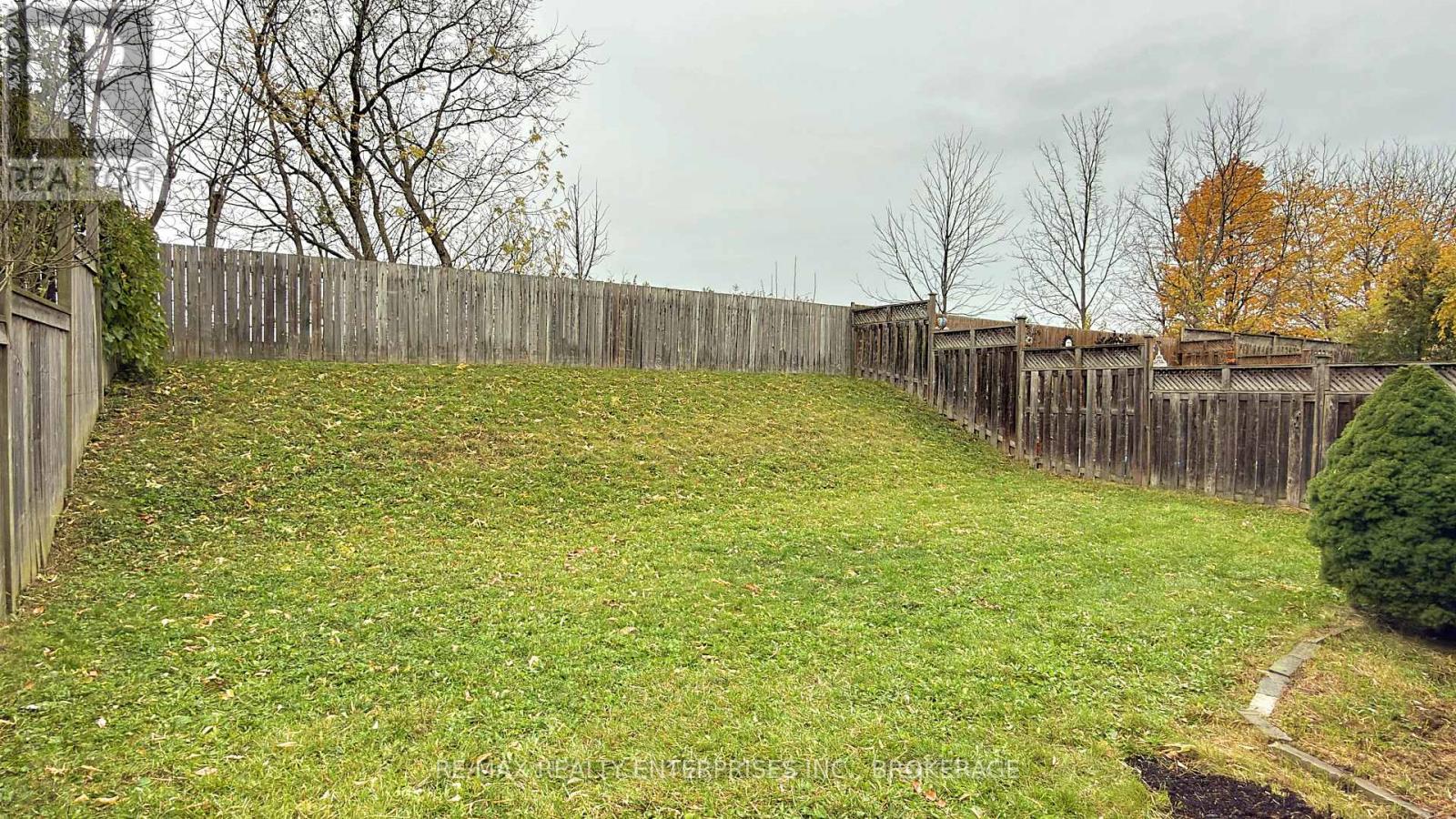 22 Ravine Road, St. Catharines, Ontario  L2P 3A7 - Photo 25 - X12524210