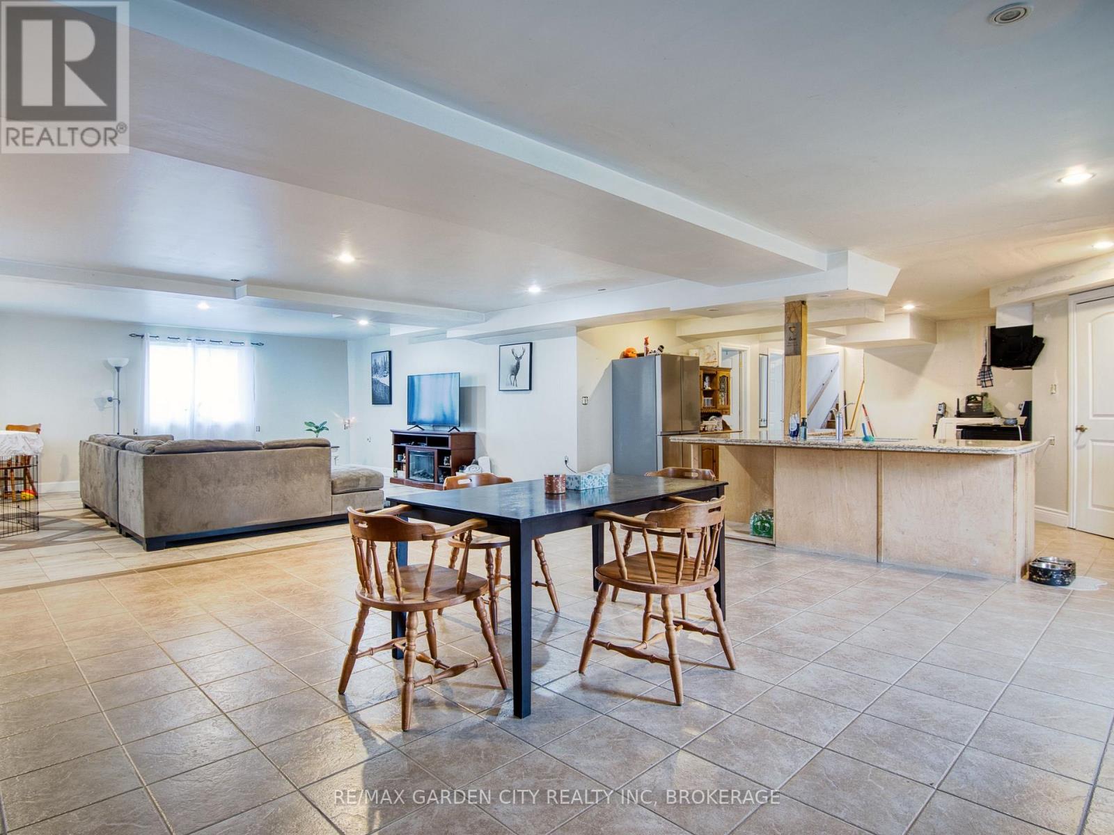 33260 Pettit Road, Wainfleet, Ontario  L0S 1V0 - Photo 30 - X12524788