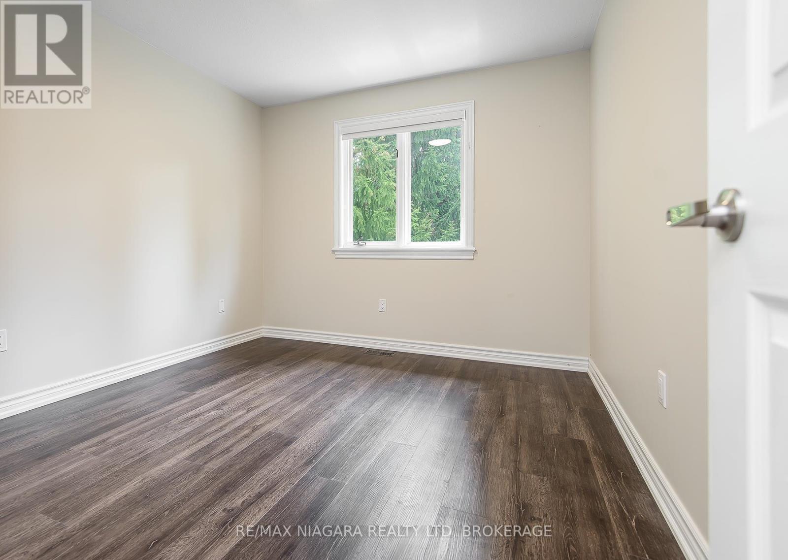 1 - 1616 Pelham Street, Pelham, Ontario  L0S 1E5 - Photo 23 - X12525064