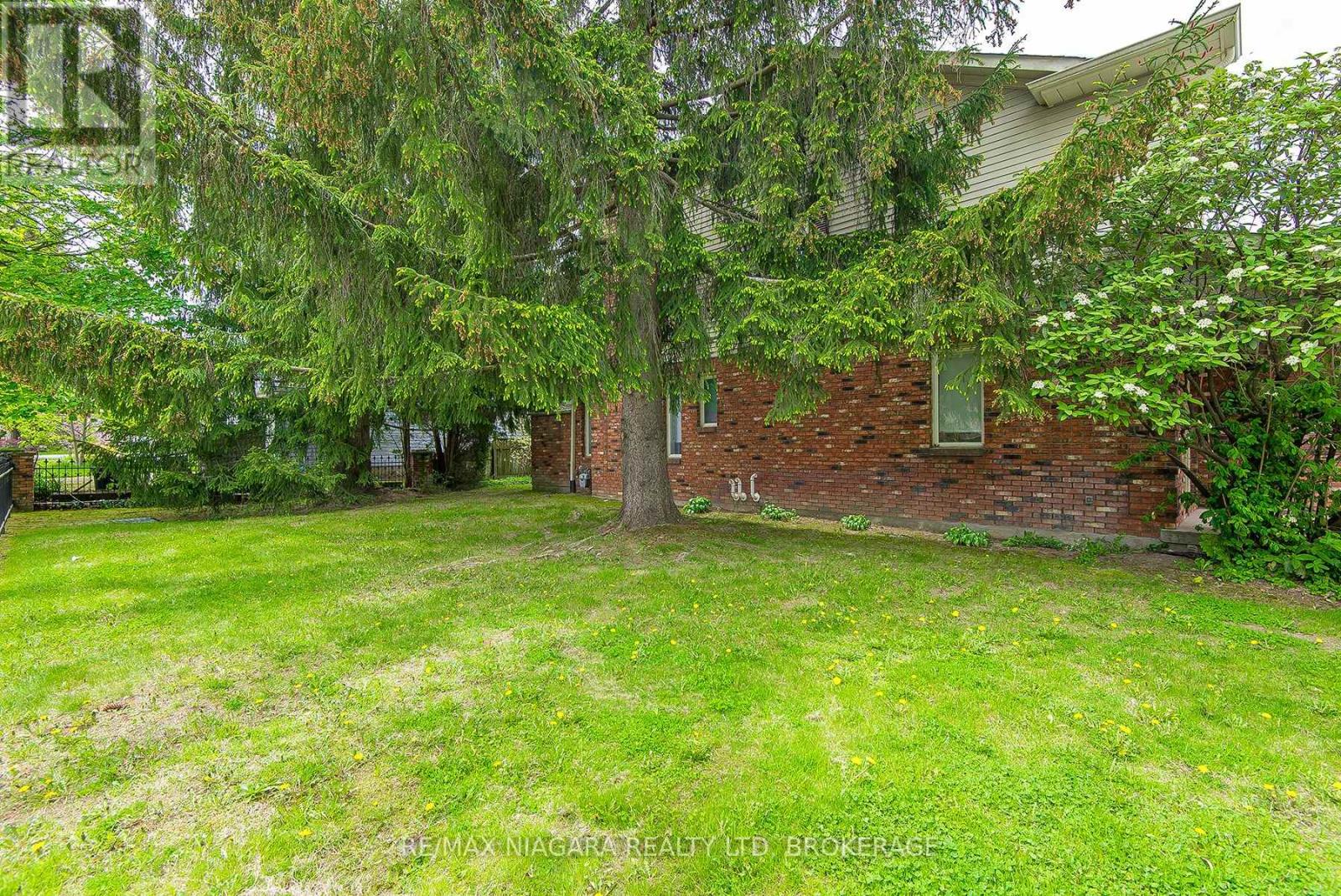 1 - 1616 Pelham Street, Pelham, Ontario  L0S 1E5 - Photo 8 - X12525064