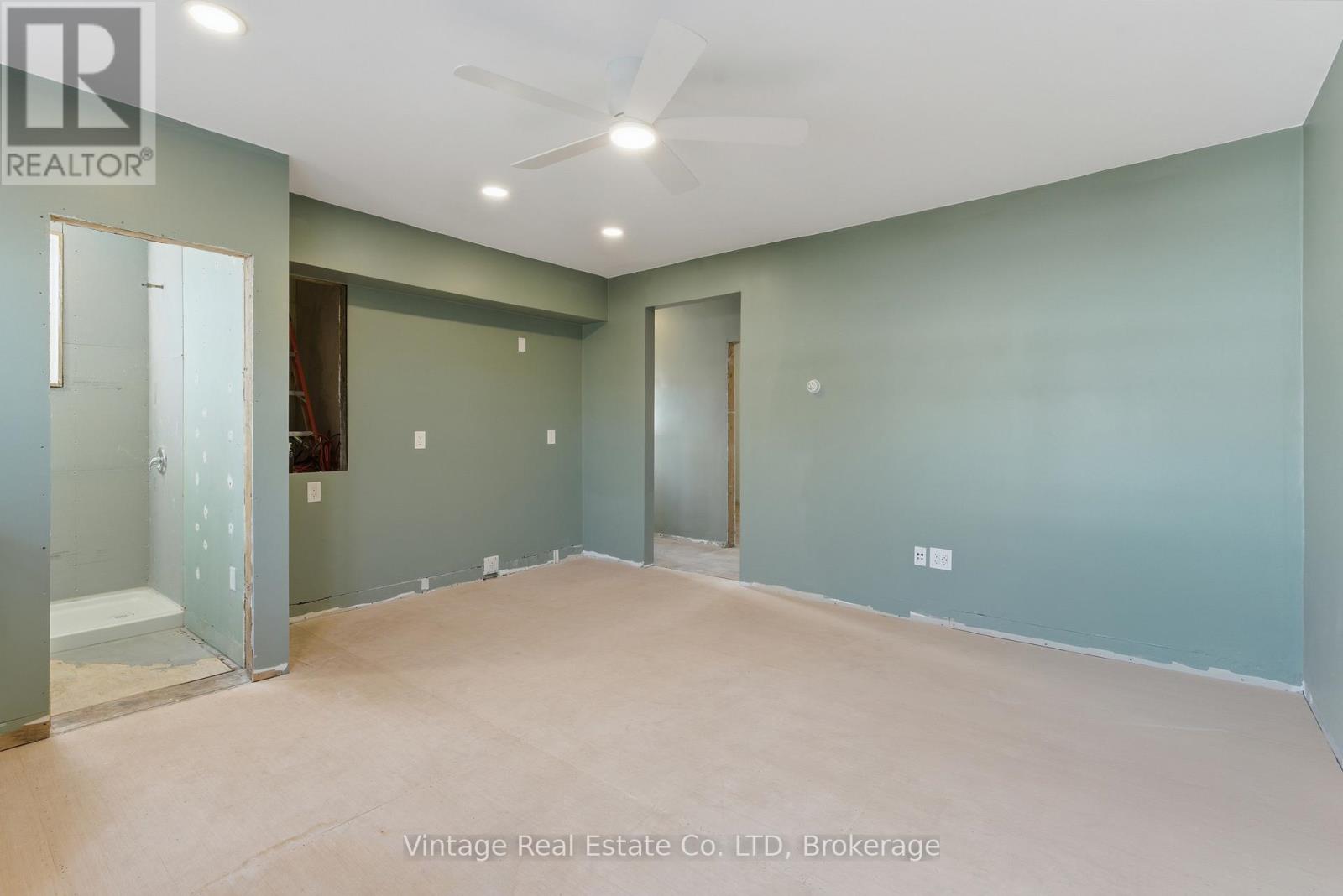 29 Albert Street W, Thorold, Ontario  L2V 2G2 - Photo 16 - X12525090