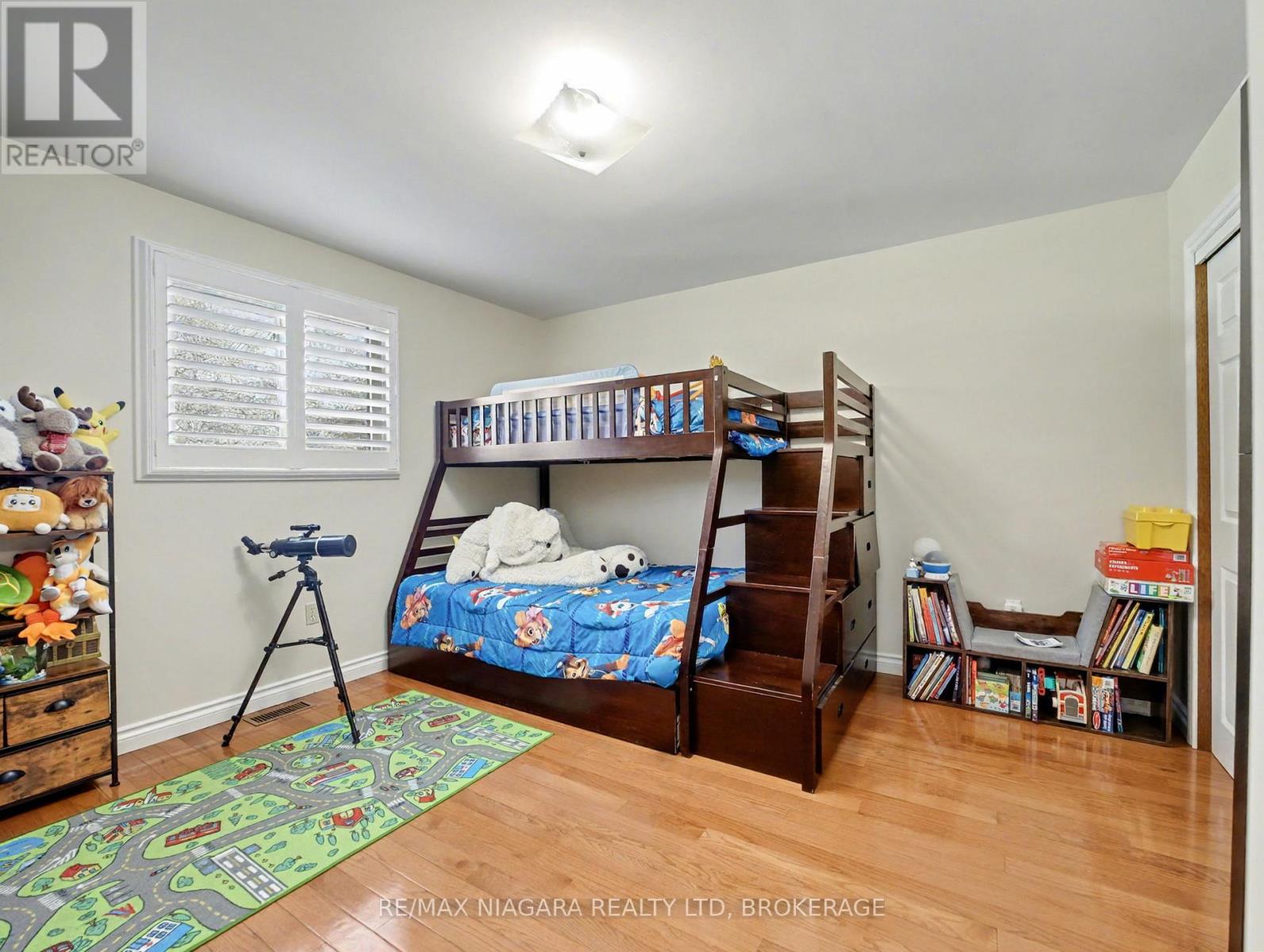 6753 Buckingham Drive, Niagara Falls, Ontario  L2H 2S2 - Photo 24 - X12525590