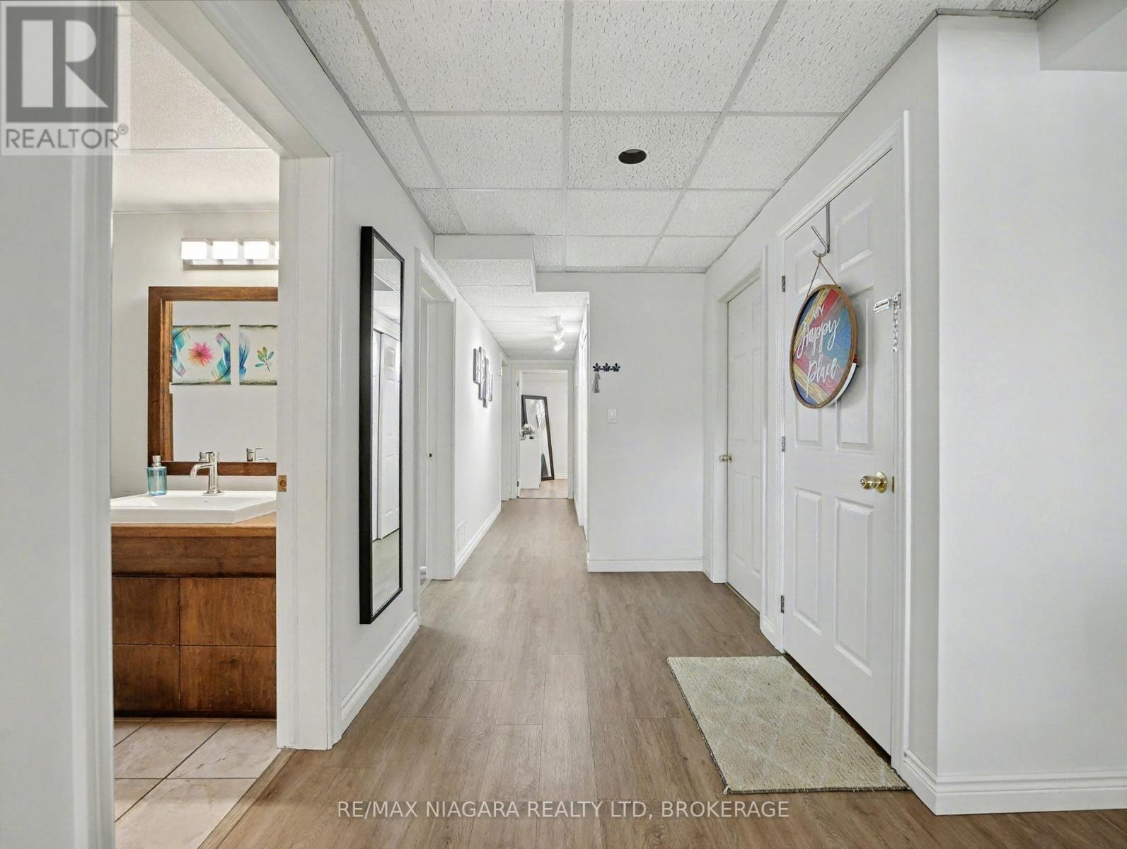 6753 Buckingham Drive, Niagara Falls, Ontario  L2H 2S2 - Photo 27 - X12525590