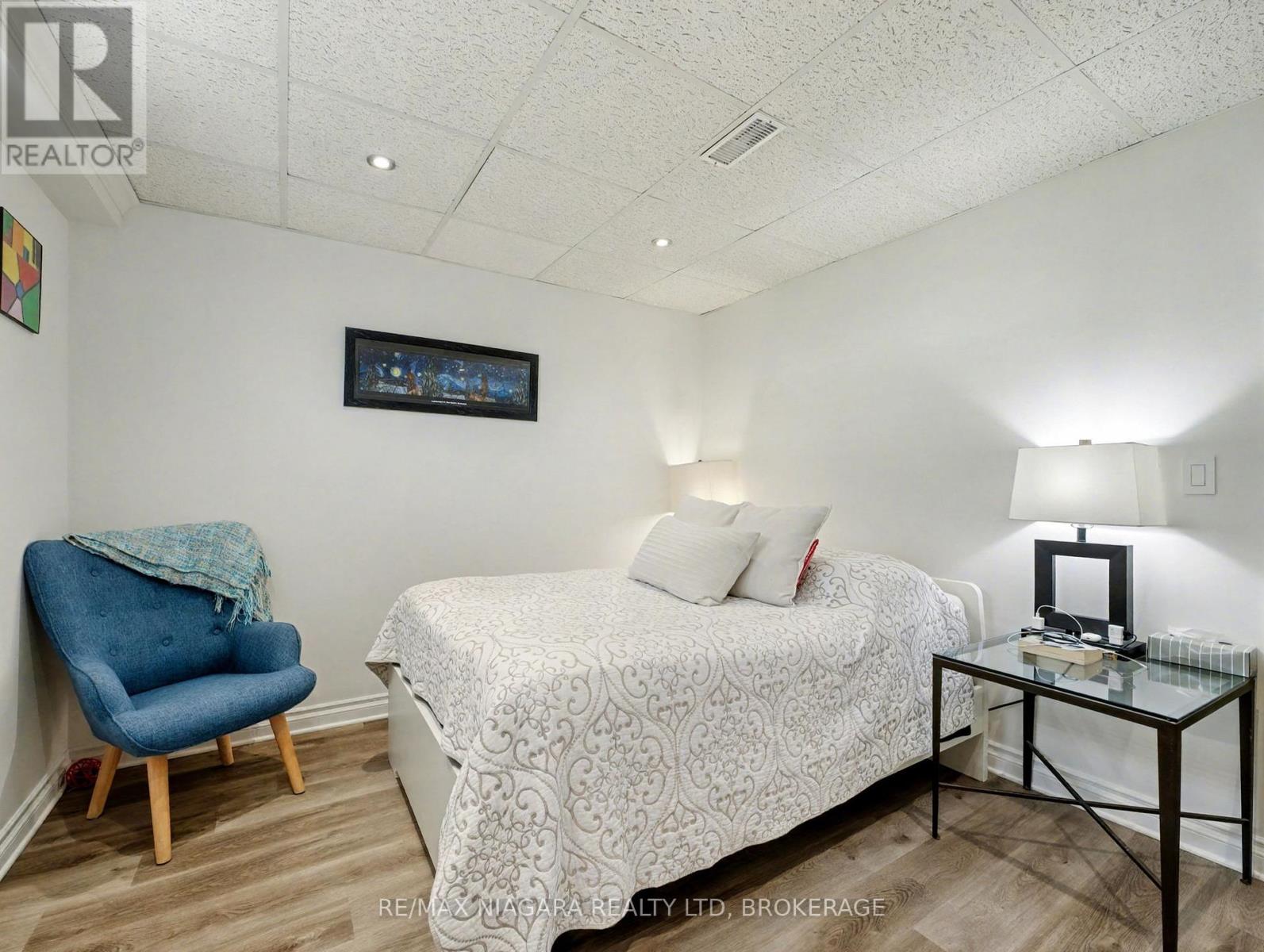 6753 Buckingham Drive, Niagara Falls, Ontario  L2H 2S2 - Photo 34 - X12525590