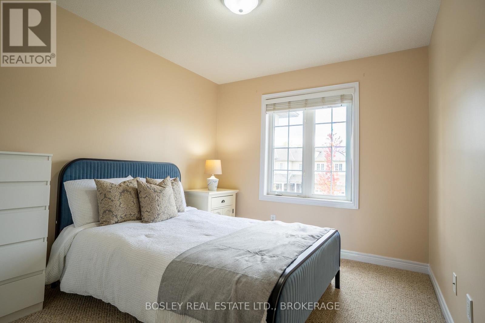 58 Chloe Street, St. Catharines, Ontario  L2P 0A5 - Photo 12 - X12528624