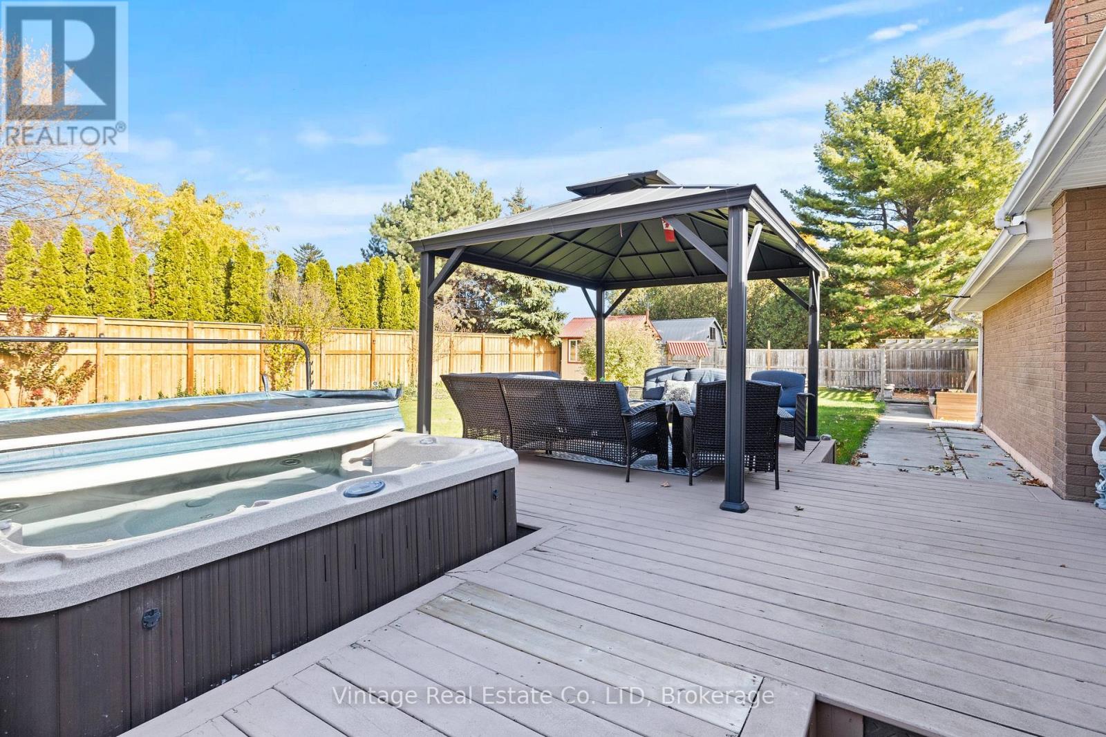 1841 Sunset Lane, St. Catharines, Ontario  L2R 6P9 - Photo 26 - X12529016