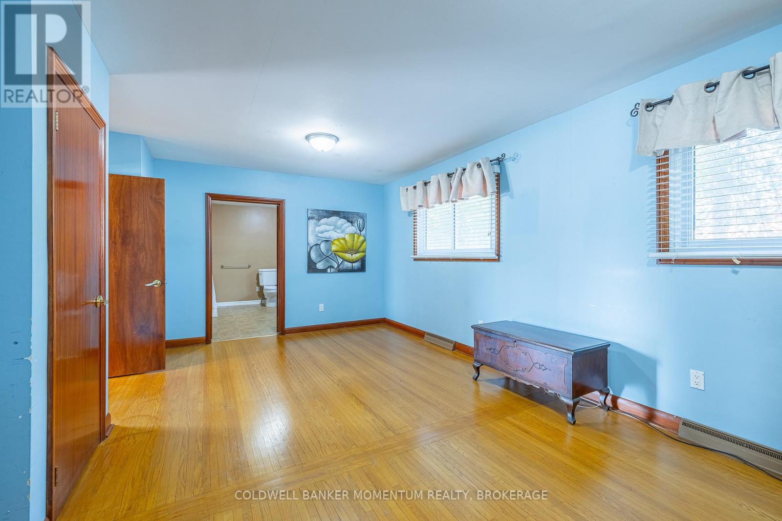 110 Sullivan Avenue, Thorold, Ontario  L2V 2Z1 - Photo 14 - X12529262