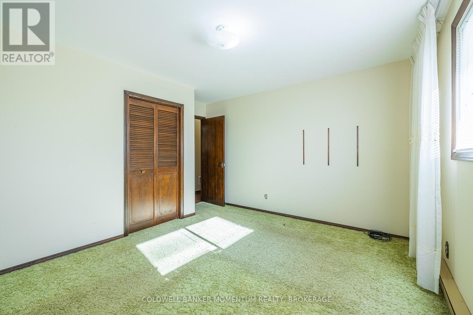 110 Sullivan Avenue, Thorold, Ontario  L2V 2Z1 - Photo 25 - X12529262