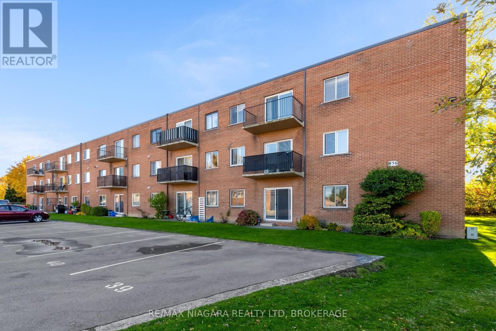 29 - 456 CARLTON STREET, St. Catharines, Ontario