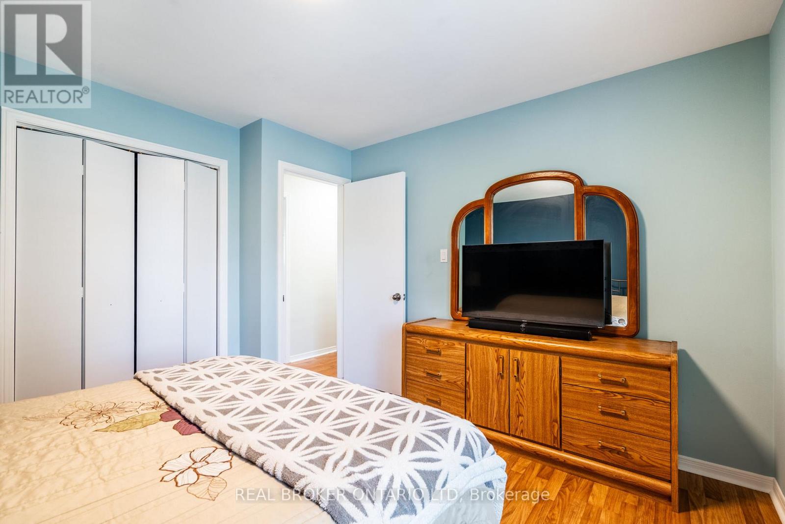 5712 Sunnylea Crescent, Niagara Falls, Ontario  L2G 2R9 - Photo 17 - X12532116