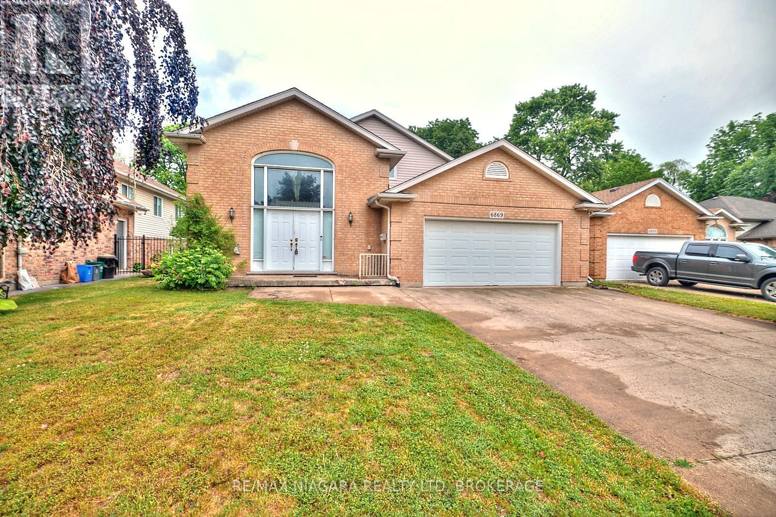 6869 IMPERIAL COURT, Niagara Falls, Ontario