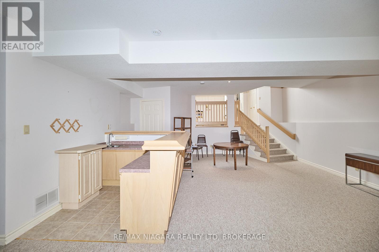 6869 Imperial Court, Niagara Falls, Ontario  L2G 7W9 - Photo 21 - X12532200