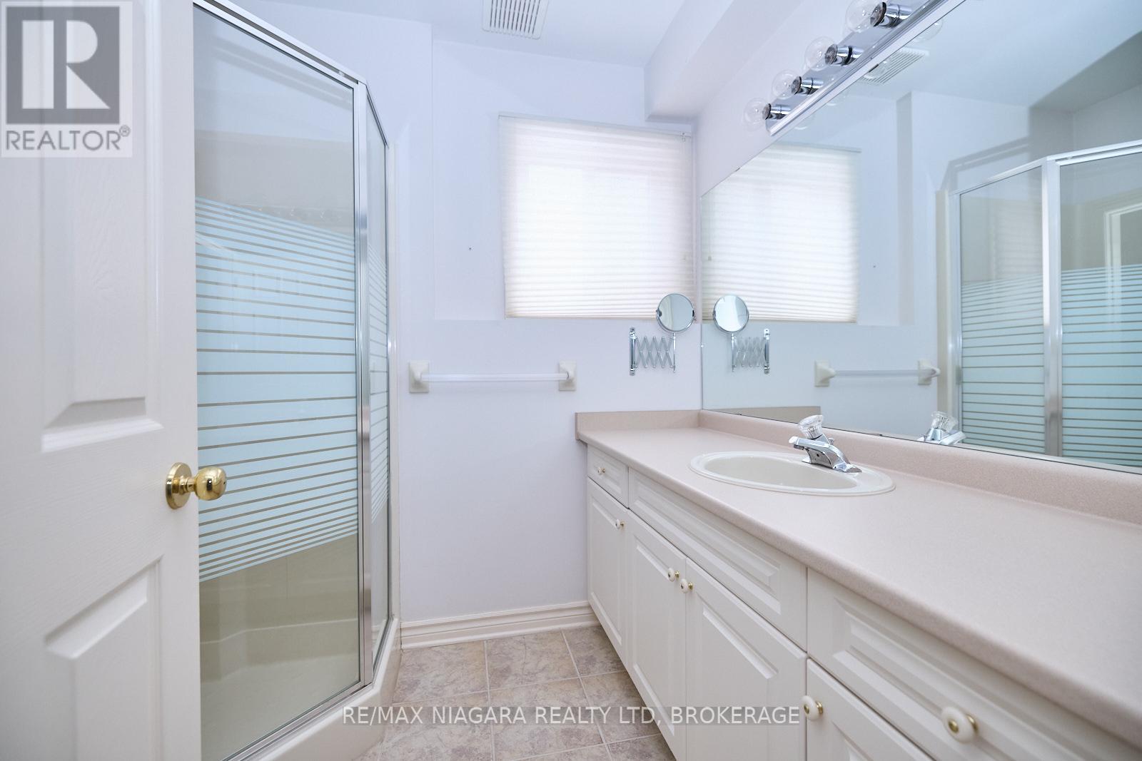 6869 Imperial Court, Niagara Falls, Ontario  L2G 7W9 - Photo 24 - X12532200