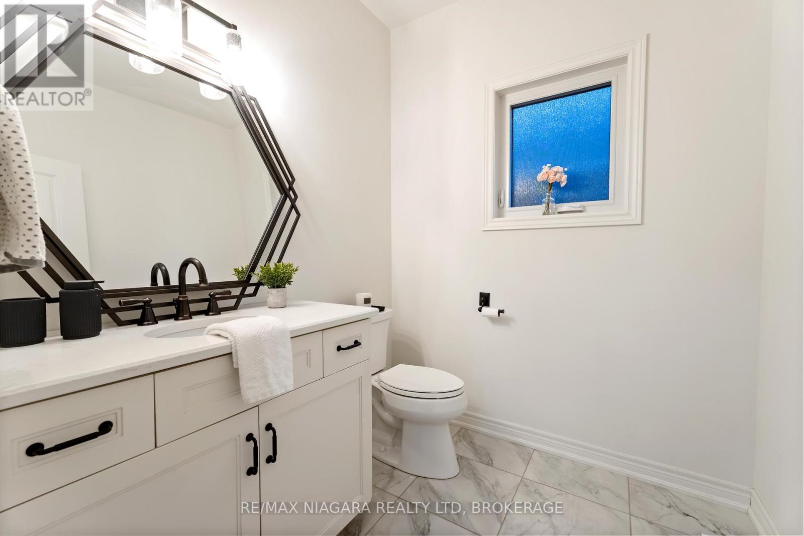 132 Lametti Drive, Pelham, Ontario  L0S 1E6 - Photo 14 - X12532268