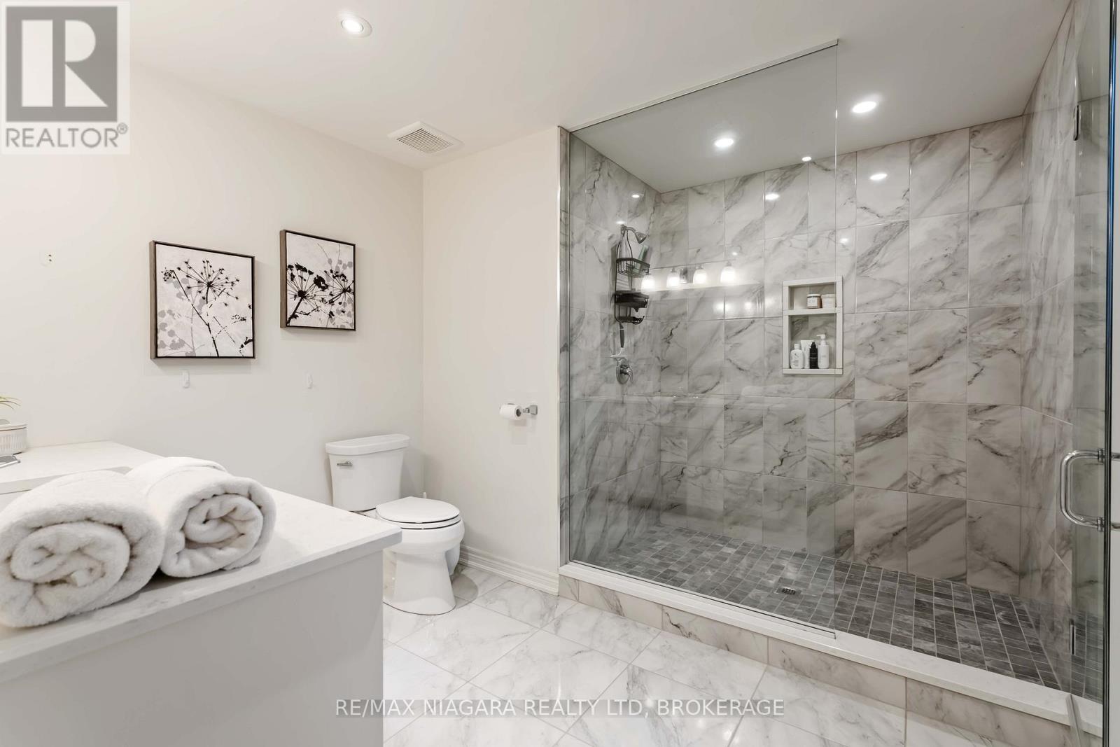 132 Lametti Drive, Pelham, Ontario  L0S 1E6 - Photo 19 - X12532268