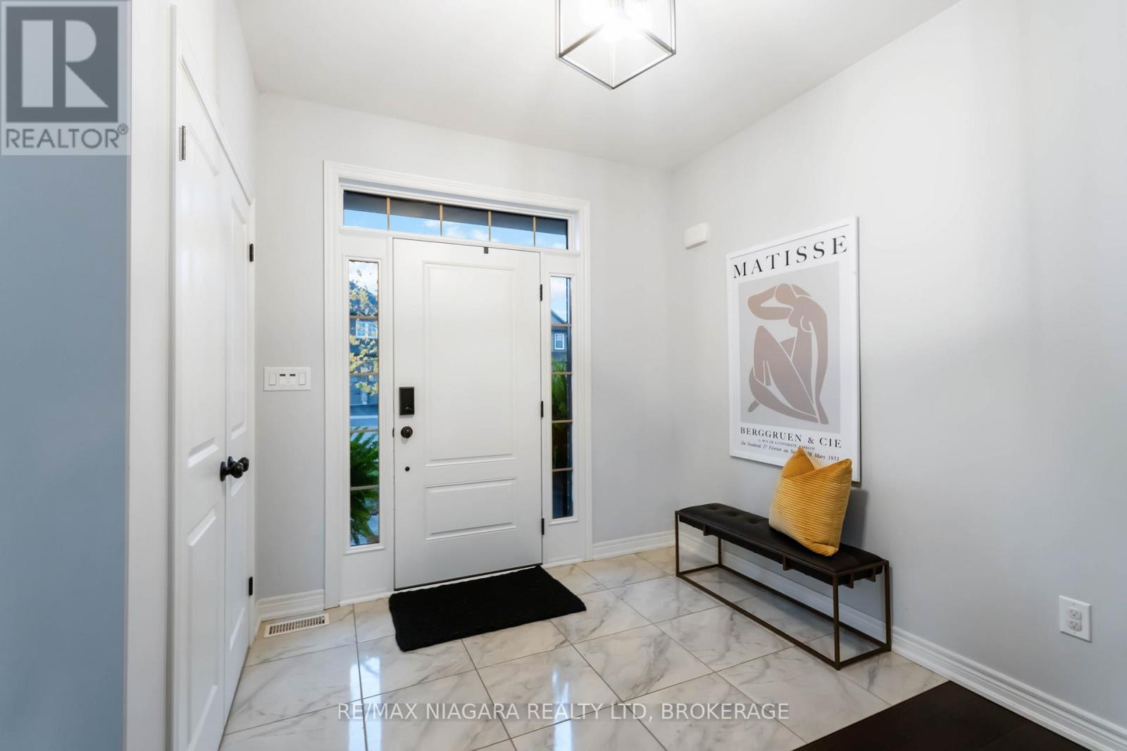 132 Lametti Drive, Pelham, Ontario  L0S 1E6 - Photo 4 - X12532268