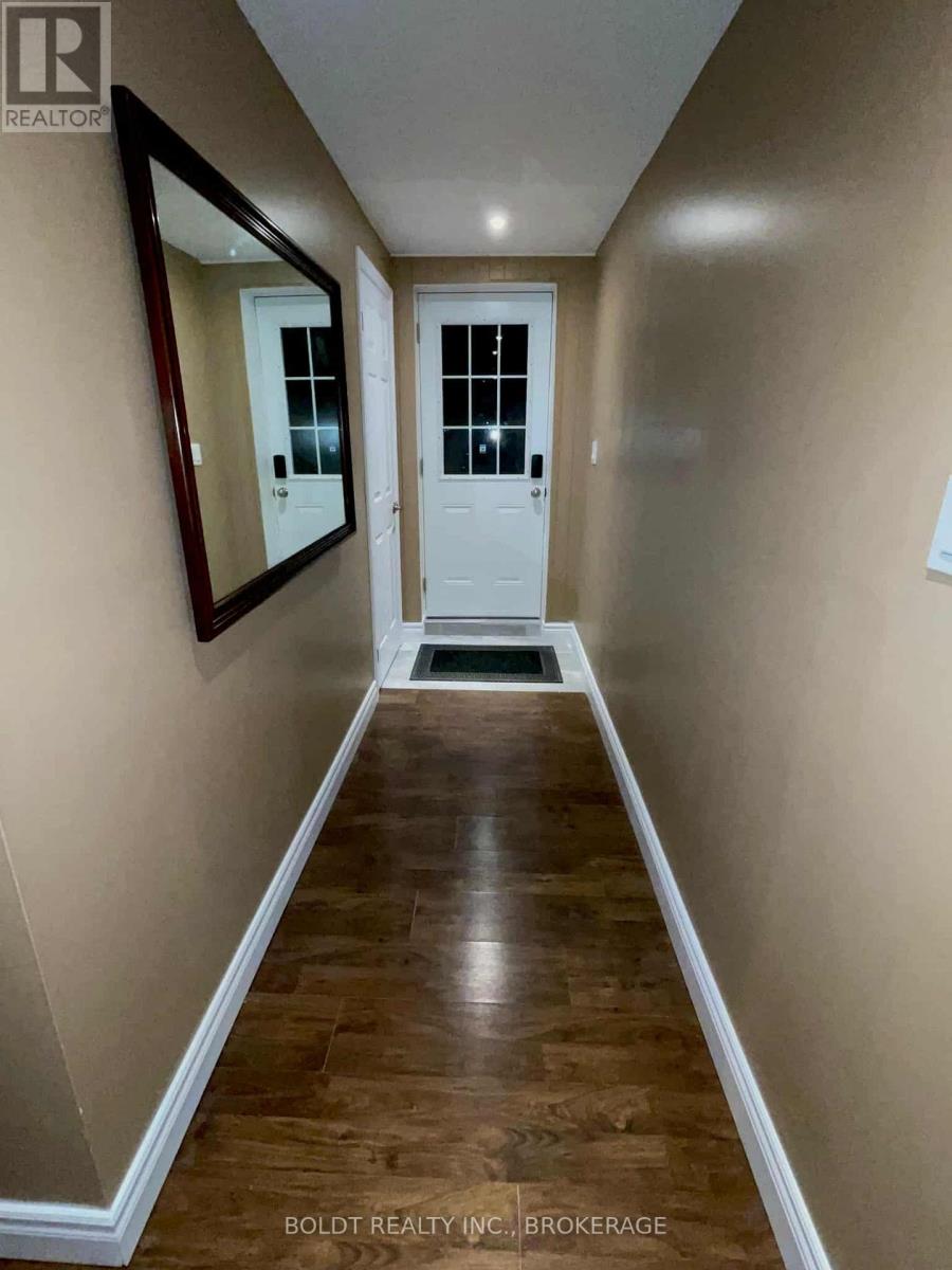 8084 Windsong Drive, Niagara Falls, Ontario  L2H 3M4 - Photo 11 - X12532606