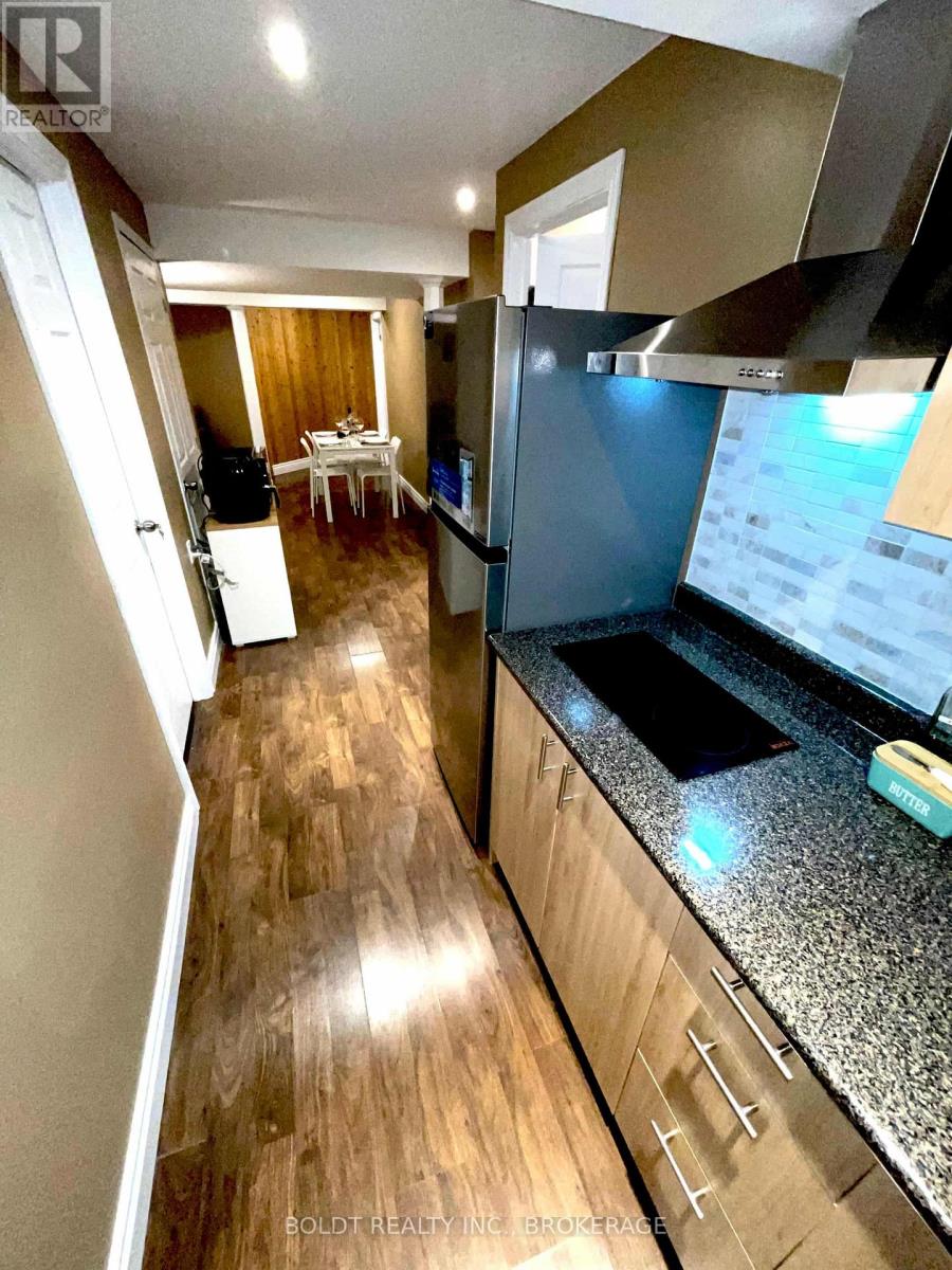 8084 Windsong Drive, Niagara Falls, Ontario  L2H 3M4 - Photo 5 - X12532606