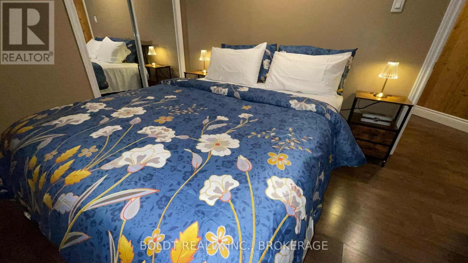 8084 Windsong Drive, Niagara Falls, Ontario  L2H 3M4 - Photo 7 - X12532606