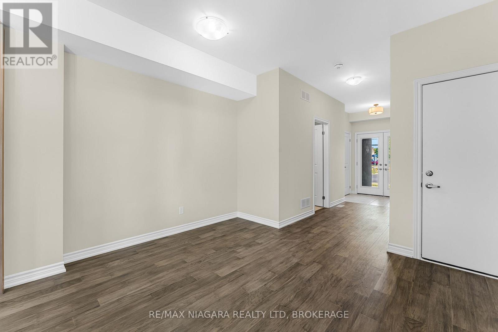 3219 Dominion Road, Fort Erie, Ontario  L0S 1N0 - Photo 12 - X12532692