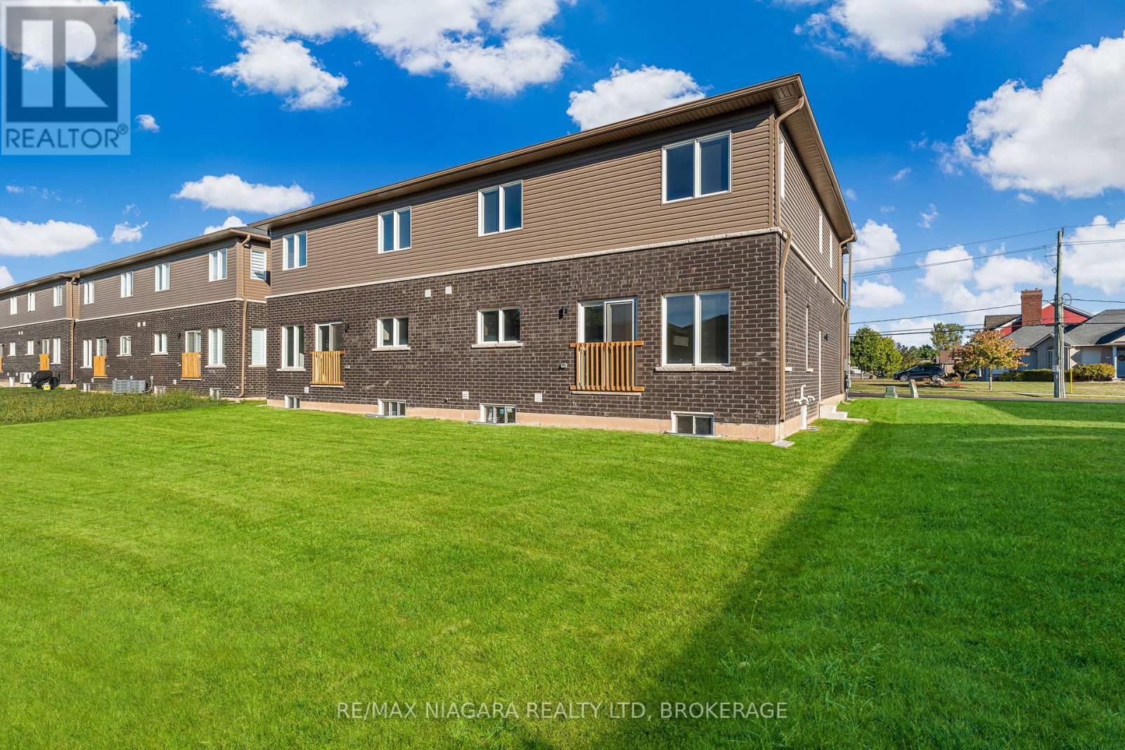 3219 Dominion Road, Fort Erie, Ontario  L0S 1N0 - Photo 39 - X12532692