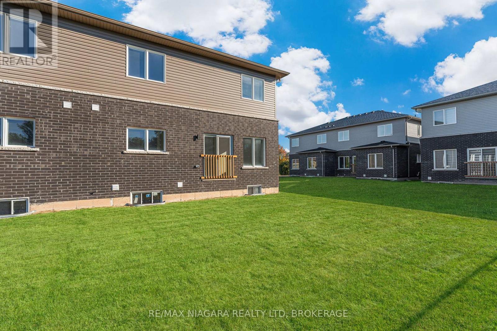 3219 Dominion Road, Fort Erie, Ontario  L0S 1N0 - Photo 41 - X12532692