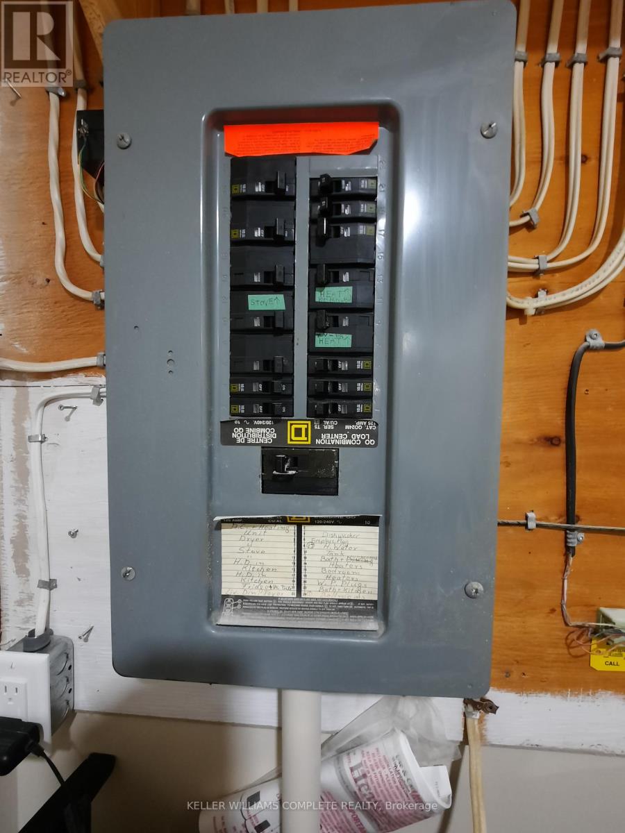 4 - 226 Vansickle Road, St. Catharines, Ontario  L2S 2S7 - Photo 16 - X12533162