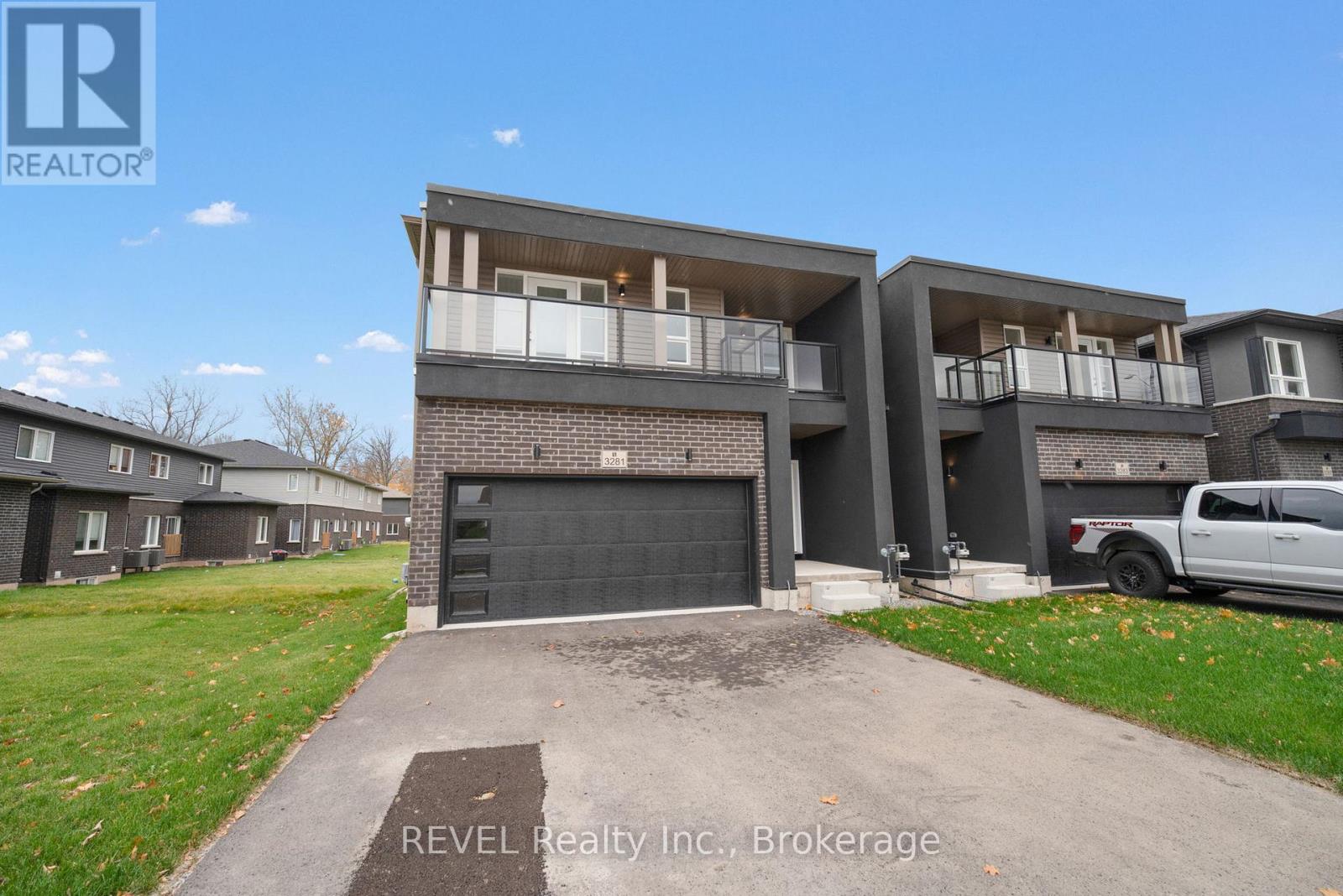 3281 Dominion Road, Fort Erie, Ontario  L0S 1N0 - Photo 3 - X12533828