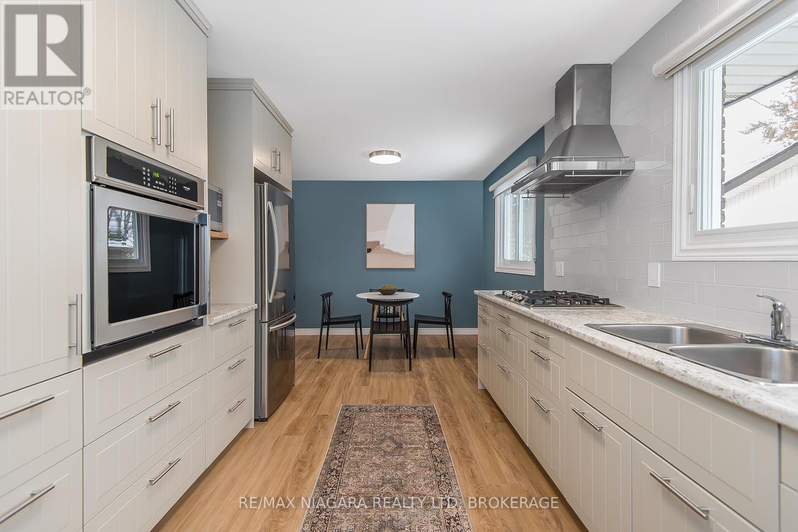 96 Watt Avenue, Welland, Ontario  L3B 1J4 - Photo 11 - X12535060