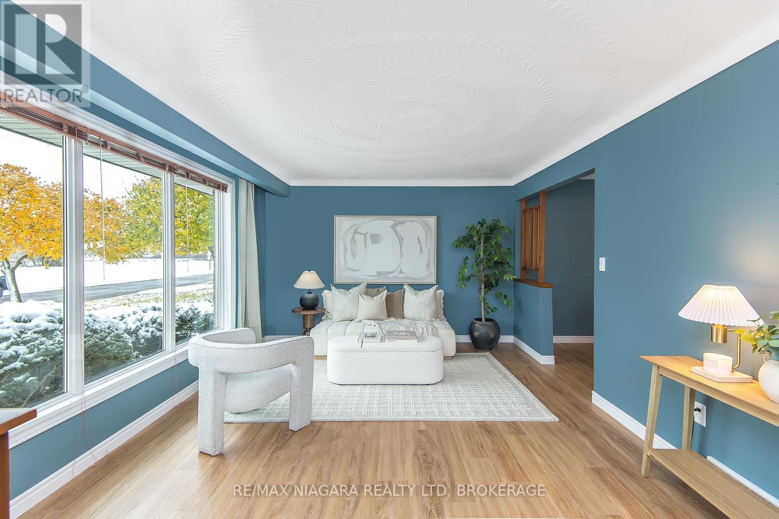 96 Watt Avenue, Welland, Ontario  L3B 1J4 - Photo 6 - X12535060